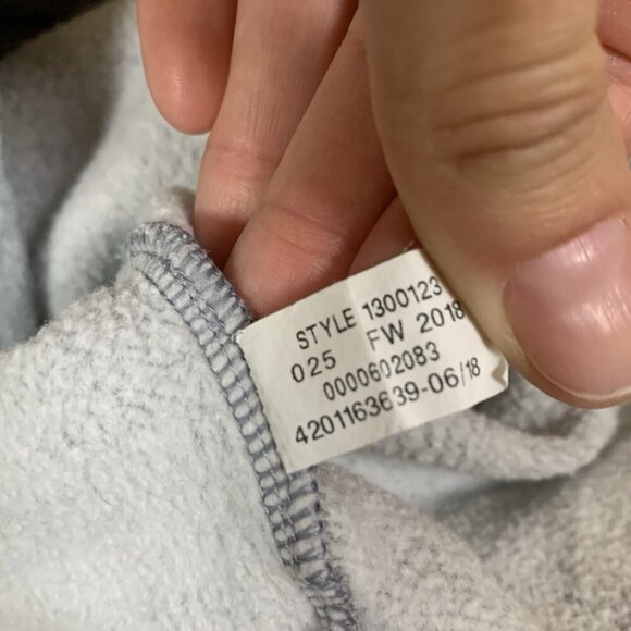 Under Armour Basketball Logo Hoodie Gray Large Activewear Essential - Picture 4 of 4